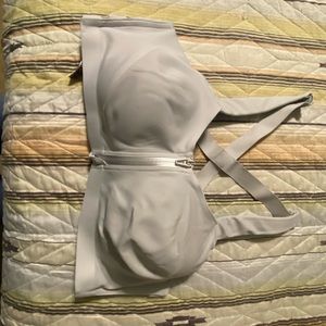 Victoria secrets sports bra